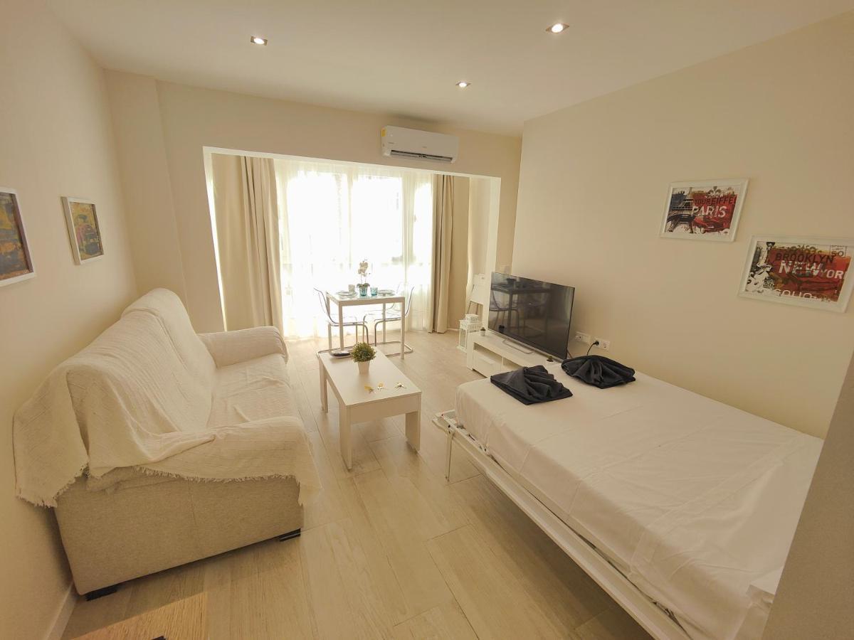 Coconut Begona Studio City Center By Namaste Elite Torremolinos Eksteriør bilde
